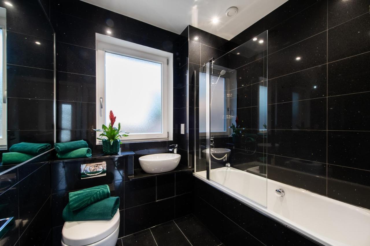 London Nino Apartments Extérieur photo