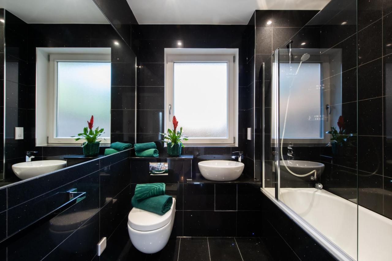 London Nino Apartments Extérieur photo